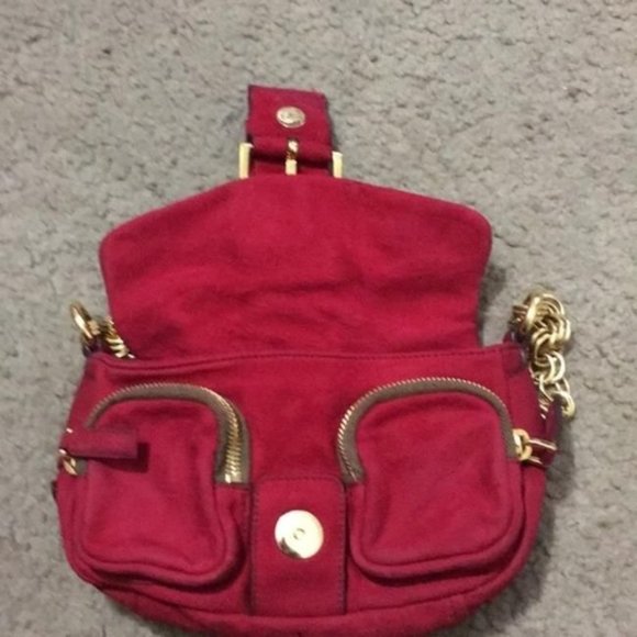 Prada Pattina Double Zip Pocket Rubino Camoscio Red Suede W Gold Chain & Leather - Picture 4 of 8